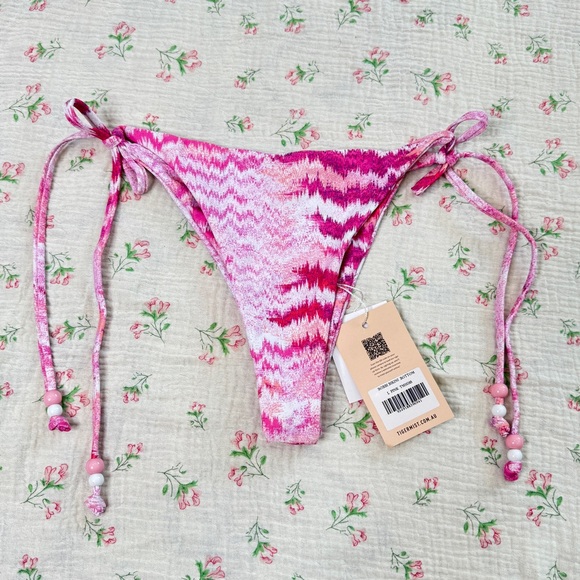 Tiger Mist BOBBI BIKINI BOTTOM - PINK ABSTRACT - Picture 1 of 2